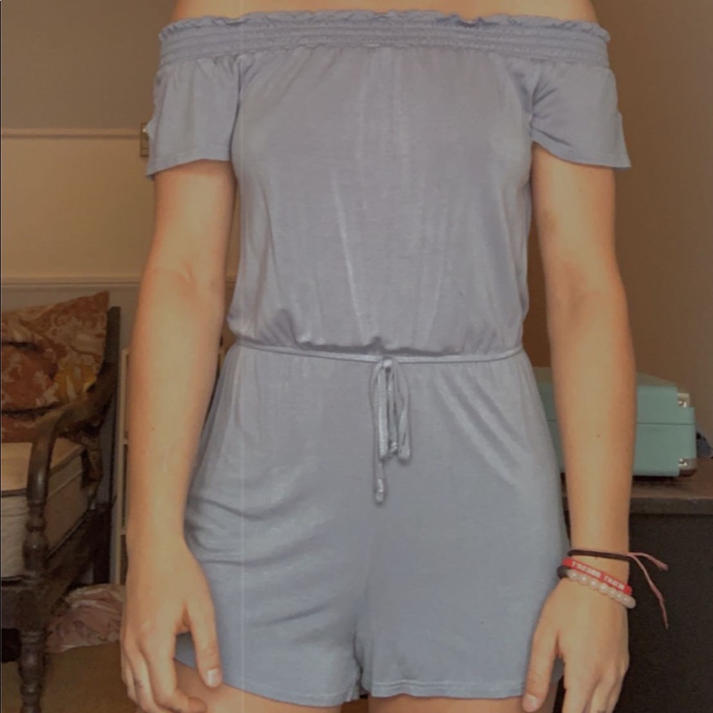 Pacsun LA Hearts baby blue romper!!